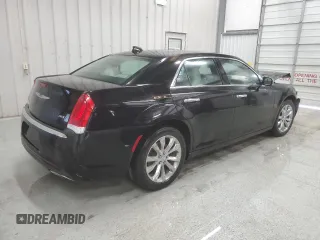 2019 Chrysler 300 Limited with VIN 2C3CCAKG0KH580552, listed as a Copart auction lot 43329005 with 49,478 mi miles and Clean Title. Bid and sale history available at carsss.com. Image 3.