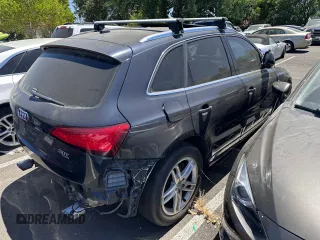 2014 Audi Q5 Premium Plus with VIN WA1DGAFP0EA021269, listed as a Copart auction lot 61690545 with 207,150 mi miles and Clean title. Bid and sale history available at DreamBid. Image 4.
