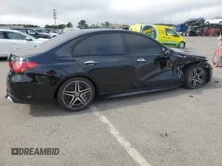 2022 Mercedes-Benz C 300 z VIN W1KAF4HB0NR020869, wystawiony jako Copart lot #60490134 z przebiegiem Nie podano mil oraz Szkoda całkowita • Salvage title. Historia ofert i sprzedaży dostępna na DreamBid. Obrazek 3.