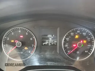 2012 Volkswagen Jetta SE с VIN 3VWDP7AJ9CM073220, выставлен на аукционе Copart как лот 57796995 с пробегом 221 344 миль миль и Чистый • Clean title. История ставок и продаж доступна на DreamBid. Изображение 9.
