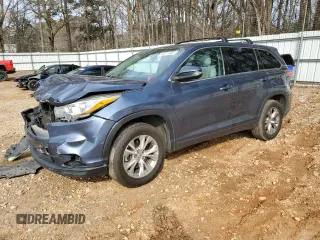 2015 Toyota Highlander LE Plus z VIN 5TDZKRFH1FS086539, wystawiony jako Copart lot #44511935 z przebiegiem 130 850 mil mil oraz Szkoda całkowita • Salvage title. Historia ofert i sprzedaży dostępna na DreamBid. Obrazek 1.