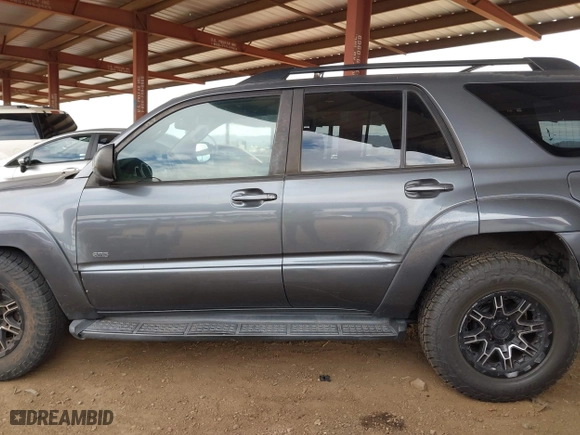 2004 Toyota 4Runner SR5 with VIN JTEZU14R640024833, listed as a IAAI auction lot 41916868 with 339,735 mi miles. Bid and sale history available at carsss.com. Image 14.