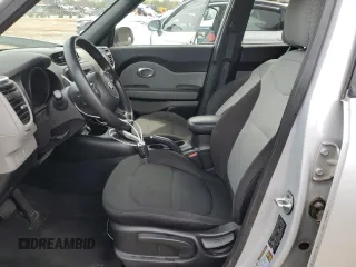2016 Kia Soul with VIN KNDJN2A28G7858027, listed as a Copart auction lot 47676715 with 97,146 mi miles and Salvage Title. Bid and sale history available at carsss.com. Image 7.