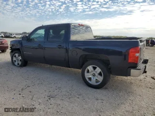 2007 Chevrolet Silverado 1500 LTZ with VIN 2GCEC13J371541551, listed as a Copart auction lot 83029624 with 218,151 mi miles and Salvage Title. Bid and sale history available at carsss.com. Image 2.
