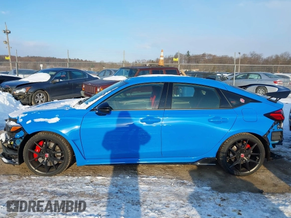 2023 Honda Civic Type R z VIN JHMFL5G46PX002181, wystawiony jako IAAI lot #41394464 z przebiegiem 15 543 mil mil oraz . Historia ofert i sprzedaży dostępna na DreamBid. Obrazek 14.