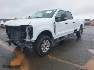 2023 Ford Super Duty F-250 SRW XL with VIN 1FT7W2BN0PEC09642, listed as a IAAI auction lot 40941502 with 30,754 mi miles. Bid and sale history available at carsss.com. Image 17.