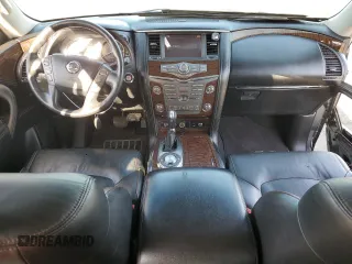 2017 Nissan Armada Platinum z VIN JN8AY2NF1H9300454, wystawiony jako Copart lot #49198605 z przebiegiem 109 546 mil mil oraz Szkoda całkowita • Salvage title. Historia ofert i sprzedaży dostępna na DreamBid. Obrazek 8.