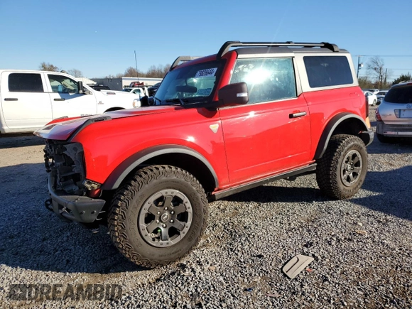 2021 Ford Bronco z VIN 1FMDE5CH3MLA60288, wystawiony jako Copart lot #79826644 z przebiegiem 12 451 mil mil oraz Szkoda całkowita • Salvage title. Historia ofert i sprzedaży dostępna na DreamBid. Obrazek 1.