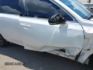 2014 Lexus GS 350 z VIN JTHBE1BL0E5033211, wystawiony jako IAAI lot #42329385 z przebiegiem 119 379 mil mil oraz . Historia ofert i sprzedaży dostępna na DreamBid. Obrazek 18.