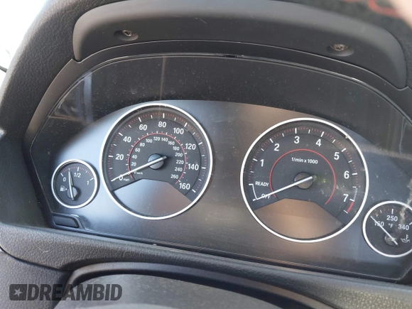 2015 BMW 3 Series 328i с VIN WBA3C1C52FP852509, выставлен на аукционе IAAI как лот 42164622 с пробегом Не указан миль и . История ставок и продаж доступна на DreamBid. Изображение 15.
