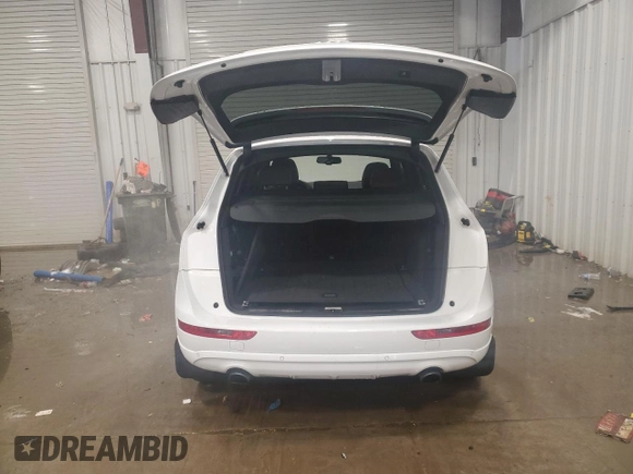 2014 Audi Q5 Premium Plus with VIN WA1LFAFP5EA072846, listed as a Copart auction lot 45641175 with 151,498 mi miles and Salvage Title. Bid and sale history available at carsss.com. Image 6.