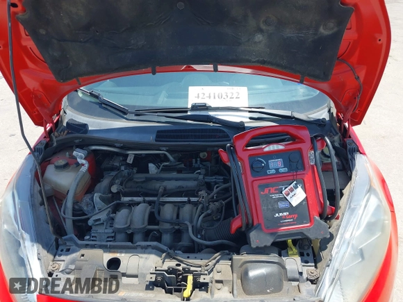 2015 Ford Fiesta SE z VIN 3FADP4EJ4FM166653, wystawiony jako IAAI lot #42410322 z przebiegiem 141 305 mil mil oraz . Historia ofert i sprzedaży dostępna na DreamBid. Obrazek 10.