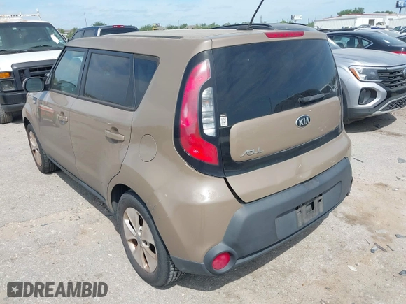 2014 Kia Soul with VIN KNDJN2A29E7111078, listed as a IAAI auction lot 42066949 with 153,923 mi miles. Bid and sale history available at carsss.com. Image 3.