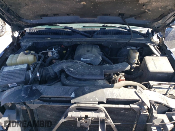 2002 Chevrolet Avalanche z VIN 3GNEC13T92G126209, wystawiony jako Copart lot #49802535 z przebiegiem 235 321 mil mil oraz Szkoda całkowita • Salvage title. Historia ofert i sprzedaży dostępna na DreamBid. Obrazek 12.