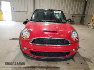 2013 MINI Convertible S with VIN WMWZP3C51DT551227, listed as a Copart auction lot 55432645 with 23,995 mi miles and Salvage Title. Bid and sale history available at DreamBid. Image 5.