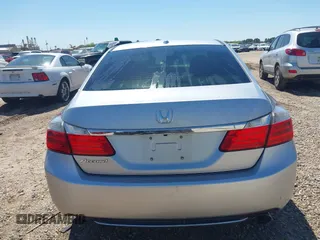 2013 Honda Accord Sdn EX-L with VIN 1HGCR2F89DA206267, listed as a IAAI auction lot 41882372 with Not Provided miles. Bid and sale history available at carsss.com. Image 16.