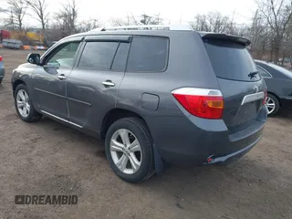 2010 Toyota Highlander Limited with VIN 5TDDK3EH8AS014092, listed as a IAAI auction lot 41498965 with 228,770 mi miles and . Bid and sale history available at DreamBid. Image 3.