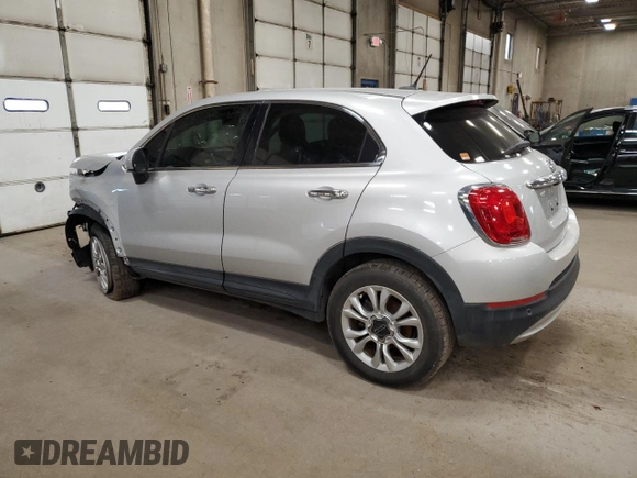 2016 FIAT 500X Lounge z VIN ZFBCFYDT9GP339746, wystawiony jako Copart lot #55248725 z przebiegiem 69 231 mil mil oraz Tytuł czysty. Historia ofert i sprzedaży dostępna na DreamBid. Obrazek 2.