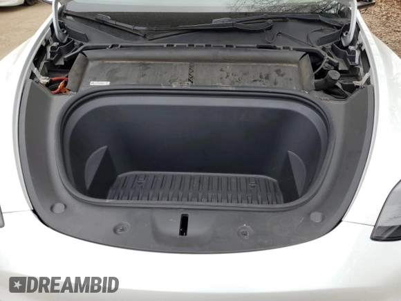 2022 Tesla Model Y Performance with VIN 7SAYGDEF7NF311990, listed as a Copart auction lot 43705395 with 25,651 mi miles and Salvage Title. Bid and sale history available at DreamBid. Image 13.