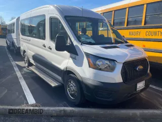 2023 Ford Transit Passenger XL with VIN 1FBAX2C83PKB01131, listed as a Copart auction lot 49160085 with 500 mi miles and Clean Title. Bid and sale history available at carsss.com. Image 1.