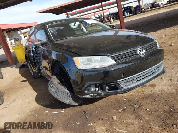2012 Volkswagen Jetta Sedan SE w/Convenience PZEV with VIN 3VWDP7AJ1CM375679, listed as a IAAI auction lot 41529217 with 131,866 mi miles. Bid and sale history available at carsss.com. Image 1.