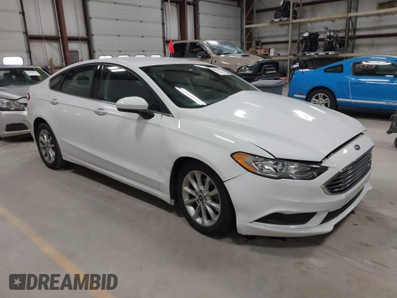 2017 Ford Fusion SE with VIN 3FA6P0H7XHR355914, listed as a IAAI auction lot 41983458 with 118,403 mi miles. Bid and sale history available at carsss.com. Image 1.