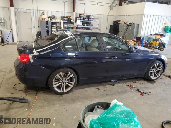 2015 BMW 3 Series 328i xDrive z VIN WBA3B5G5XFNS16548, wystawiony jako Copart lot #54682705 z przebiegiem 137 850 mil mil oraz Czysty tytuł • Clean title. Historia ofert i sprzedaży dostępna na DreamBid. Obrazek 3.