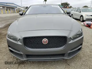 2017 Jaguar XE 25t Prestige with VIN SAJAE4BG1HA964976, listed as a Copart auction lot 86403944 with 91,476 mi miles and Salvage Title. Bid and sale history available at carsss.com. Image 5.