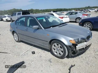 2005 BMW 3 Series 325i with VIN WBAET37415NJ84914, listed as a Copart auction lot 69404704 with 175,029 mi miles and Salvage Title. Bid and sale history available at carsss.com. Image 4.