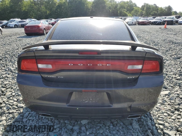 2014 Dodge Charger SXT z VIN 2C3CDXHG1EH315764, wystawiony jako Copart lot #57605135 z przebiegiem 273 912 mil mil oraz Szkoda całkowita • Salvage title. Historia ofert i sprzedaży dostępna na DreamBid. Obrazek 6.