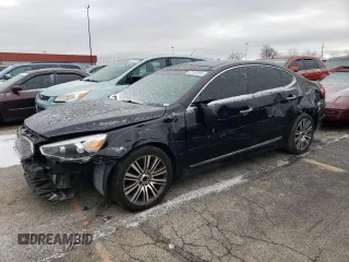 2015 Kia Cadenza Premium with VIN KNALN4D74F5182985, listed as a Copart auction lot 82197034 with 120,231 mi miles and Salvage Title. Bid and sale history available at carsss.com. Image 1.