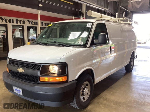 2017 Chevrolet Express Cargo z VIN 1GCWGBFF2H1177944, wystawiony jako IAAI lot #42596518 z przebiegiem 138 429 mil mil oraz . Historia ofert i sprzedaży dostępna na DreamBid. Obrazek 9.