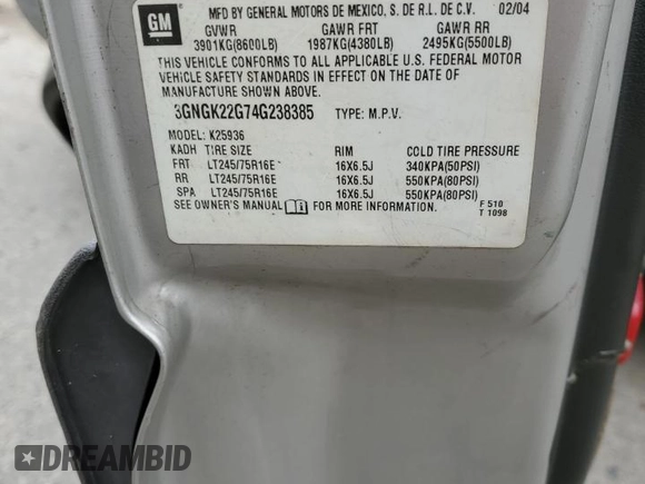 2004 Chevrolet Avalanche LS with VIN 3GNGK22G74G238385, listed as a Copart auction lot 73567174 with 243,413 mi miles and Salvage Title. Bid and sale history available at DreamBid. Image 12.