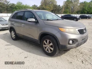 2011 Kia Sorento LX with VIN 5XYKTCA1XBG088268, listed as a Copart auction lot 54134615 with 176,251 mi miles and Clean Title. Bid and sale history available at carsss.com. Image 4.