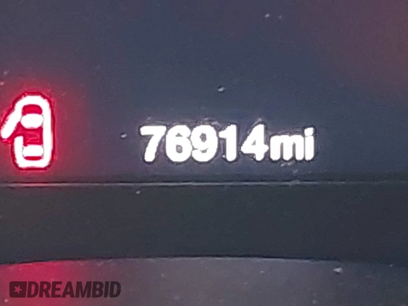 2018 Jeep Renegade Latitude with VIN ZACCJBBB0JPH13481, listed as a IAAI auction lot 42212993 with 76,914 mi miles and . Bid and sale history available at DreamBid. Image 14.
