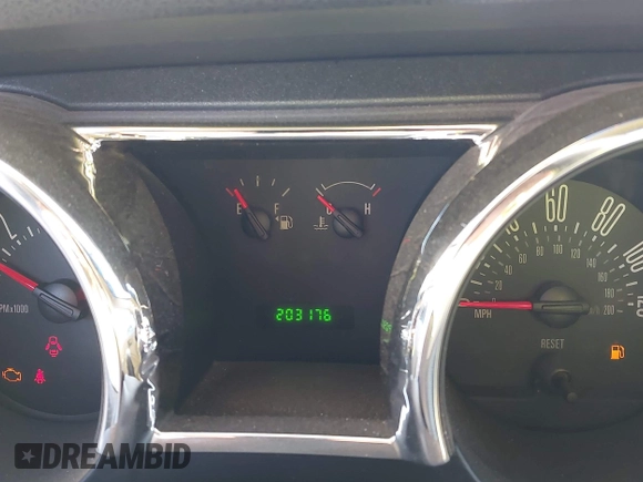 2005 Ford Mustang Deluxe with VIN 1ZVFT80N155245005, listed as a IAAI auction lot 41929406 with 203,176 mi miles. Bid and sale history available at carsss.com. Image 7.