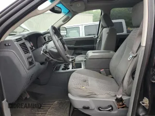 2008 Dodge 1500 SLT z VIN 1D7HU18218S501360, wystawiony jako Copart lot #61376315 z przebiegiem 164 766 mil mil oraz Czysty tytuł • Clean title. Historia ofert i sprzedaży dostępna na DreamBid. Obrazek 7.