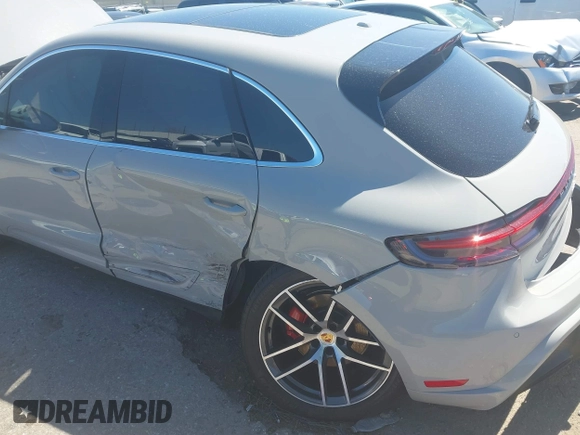 2024 Porsche Macan S с VIN WP1AG2A51RLB39585, выставлен на аукционе IAAI как лот 41750024 с пробегом Не указан миль и . История ставок и продаж доступна на DreamBid. Изображение 6.