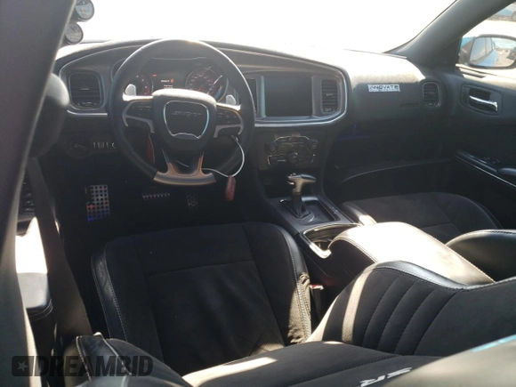 2015 Dodge Charger SRT Hellcat z VIN 2C3CDXL98FH836328, wystawiony jako Copart lot #50473255 z przebiegiem 38 821 mil mil oraz Czysty tytuł • Clean title. Historia ofert i sprzedaży dostępna na DreamBid. Obrazek 8.