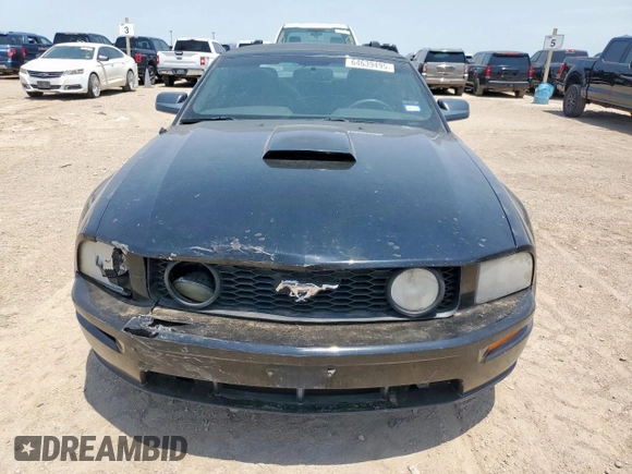 2009 Ford Mustang GT with VIN 1ZVHT85H795126585, listed as a Copart auction lot 64639495 with 140,661 mi miles and Salvage title. Bid and sale history available at DreamBid. Image 5.