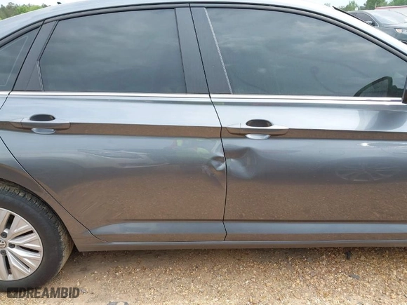 2019 Volkswagen Jetta S with VIN 3VWC57BU1KM219974, listed as a IAAI auction lot 41510105 with 153,989 mi miles. Bid and sale history available at carsss.com. Image 17.