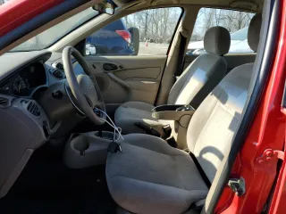2000 Ford Focus SE with VIN 1FAFP343XYW168903, listed as a Copart auction lot 46678585 with 81,991 mi miles and Salvage Title. Bid and sale history available at carsss.com. Image 7.
