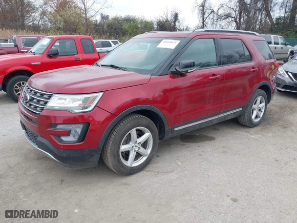 2017 Ford Explorer XLT with VIN 1FM5K8DH3HGC08256, listed as a IAAI auction lot 41955071 with 44,132 mi miles. Bid and sale history available at carsss.com. Image 17.