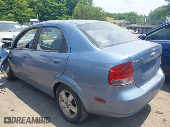 2006 Chevrolet Aveo LT z VIN KL1TG56636B557846, wystawiony jako IAAI lot #42398806 z przebiegiem 130 219 mil mil oraz . Historia ofert i sprzedaży dostępna na DreamBid. Obrazek 3.