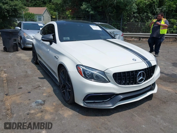 2017 Mercedes-Benz C 63 S AMG with VIN WDDWJ8HB9HF505142, listed as a IAAI auction lot 42694477 with 85,492 mi miles and . Bid and sale history available at DreamBid. Image 1.