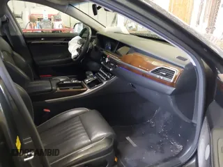 2019 Genesis G90 5.0L Ultimate with VIN KMHG54JH5KU050718, listed as a IAAI auction lot 41566222 with 64,095 mi miles. Bid and sale history available at carsss.com. Image 5.