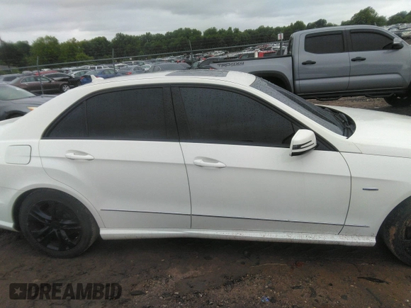 2012 Mercedes-Benz E 350 Luxury with VIN WDDHF8JB6CA573411, listed as a IAAI auction lot 42365181 with 215,242 mi miles and . Bid and sale history available at DreamBid. Image 13.