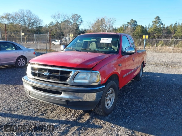 1997 Ford F-150 with VIN 2FTDX1721VCA79379, listed as a IAAI auction lot 41325847 with 329,583 mi miles and . Bid and sale history available at DreamBid. Image 2.