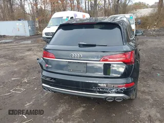 2021 Audi SQ5 Premium Plus с VIN WA1B4AFY0M2034427, выставлен на аукционе IAAI как лот 41732315 с пробегом 26 419 миль миль и . История ставок и продаж доступна на DreamBid. Изображение 16.