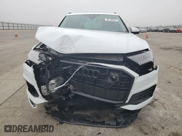 2024 Audi Q7 Premium Plus with VIN WA1LCBF72RD005379, listed as a Copart auction lot 86195024 with 17,895 mi miles and Salvage Title. Bid and sale history available at carsss.com. Image 5.